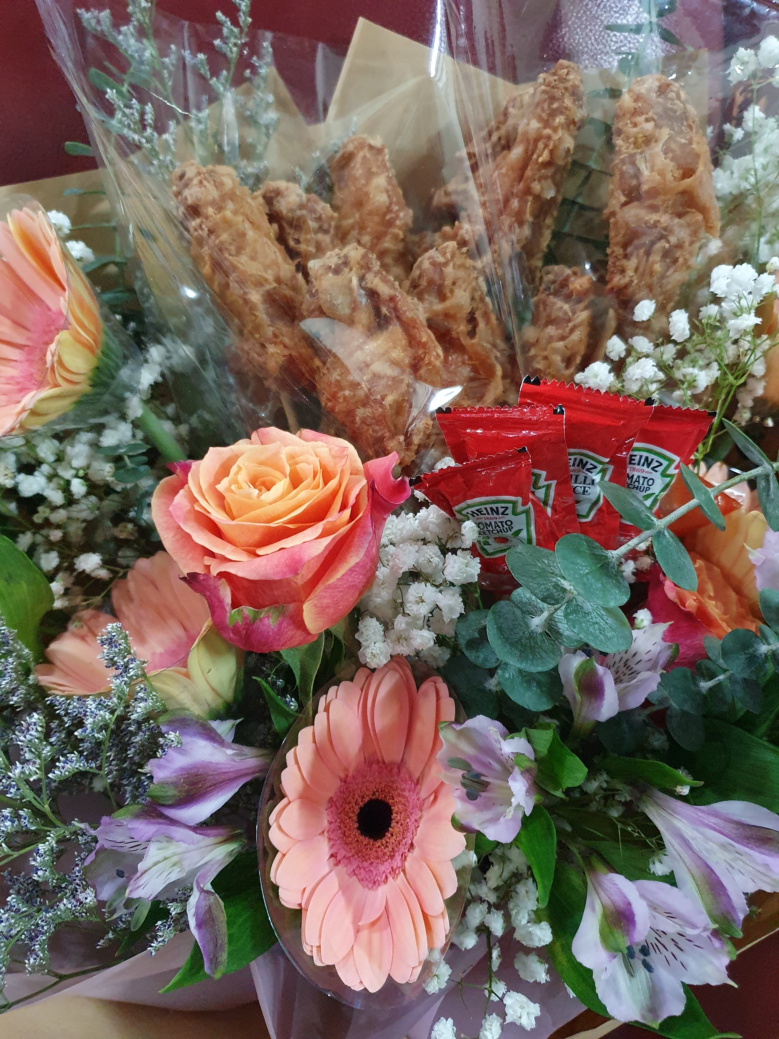12 Pcs Shrimp Paste Chicken (Har Cheong Gai) Bouquet - Happy Florals